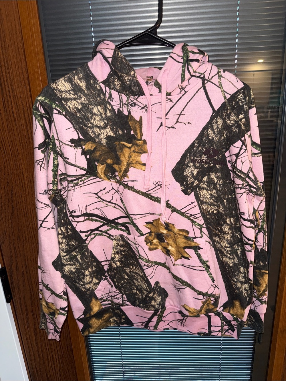 Mossy Oak Pink Camo Pullover Hoodie